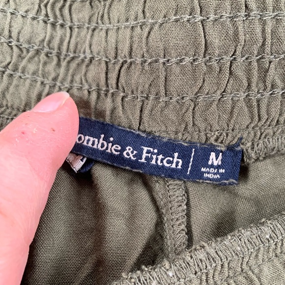 Abercrombie and Fitch high waisted wide leg pants - Picture 2 of 4